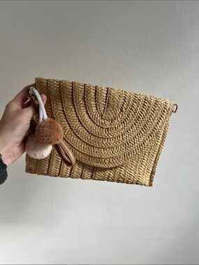 Woven Straw Clutch with Pom Pom Charm - Natural Tan